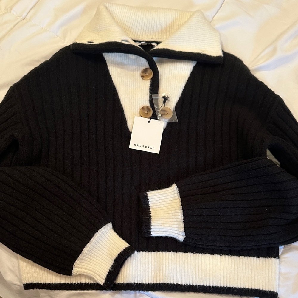 NWT Crescent Black and Cream Cowl Neck Sweater